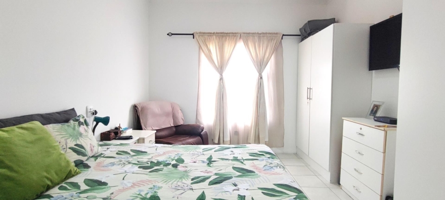 3 Bedroom Property for Sale in Franskraal Western Cape